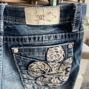 Miss Me Jeans with flat embellished back pockets